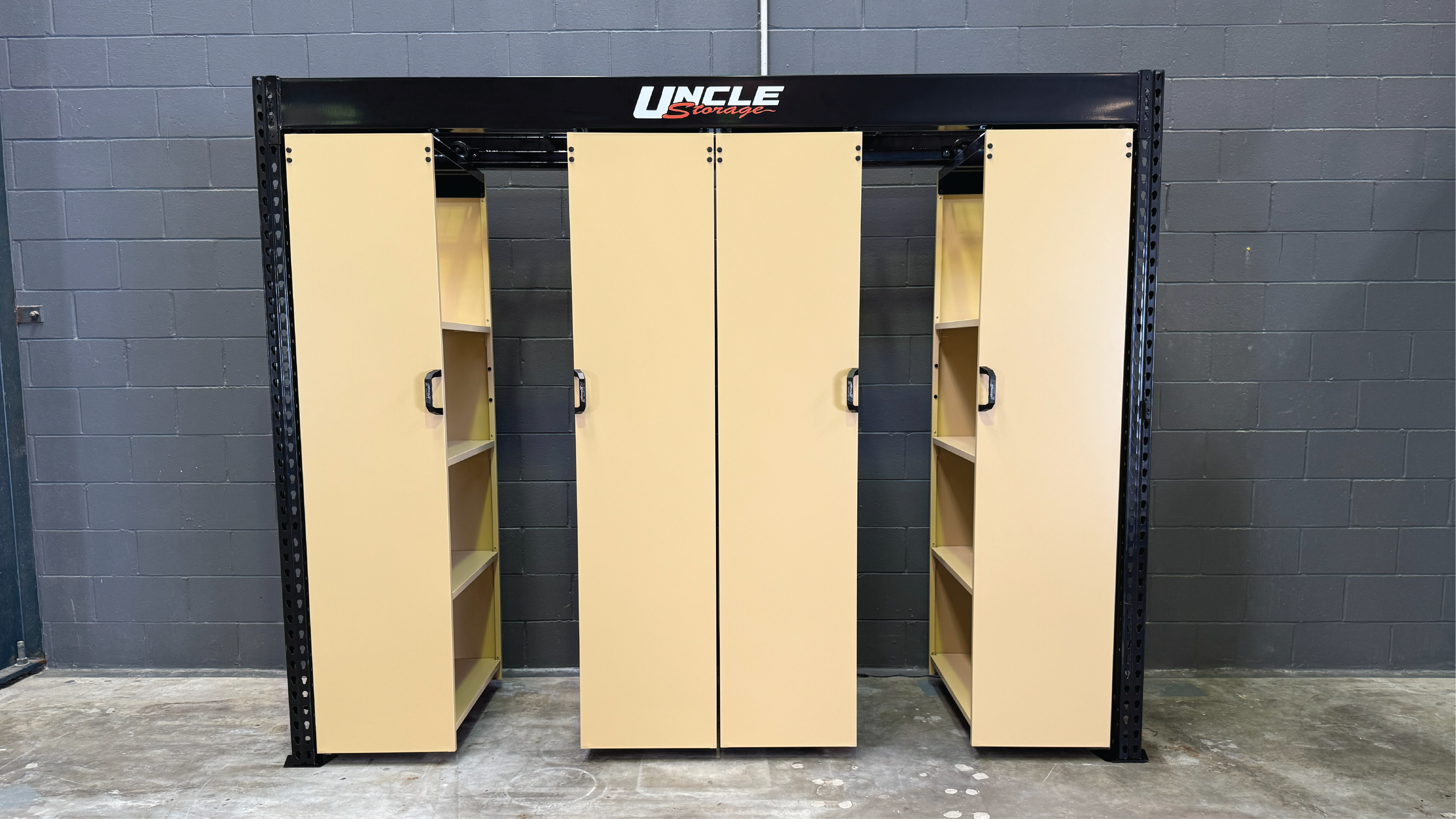 UNCLE SYSTEM - 4 BAY PLUS (Preorder)